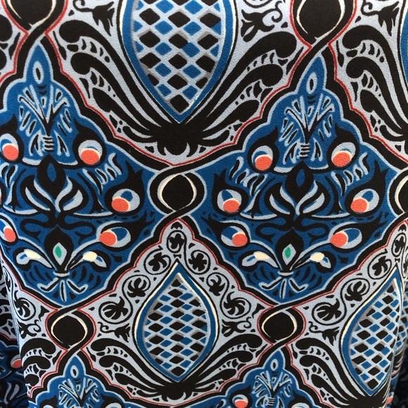 Ann Taylor Loft Large Blue Geometric Patterned Women's Top L/S Silky - Picture 3 of 6